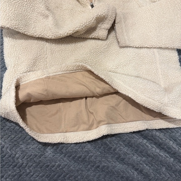 Lands' End Beige Fleece Jacket - Picture 6 of 8